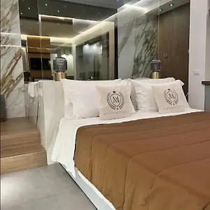 Elegant Nel Centro Di Napoli